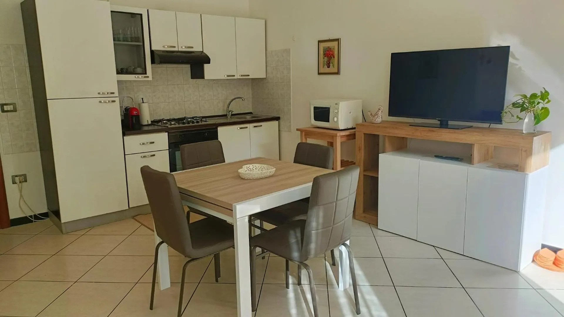 Casa Vacanza Margherita アッセミニ